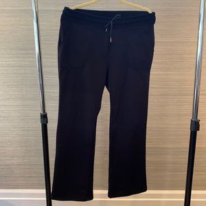 Athleta Black relaxed fit pants, size: Large